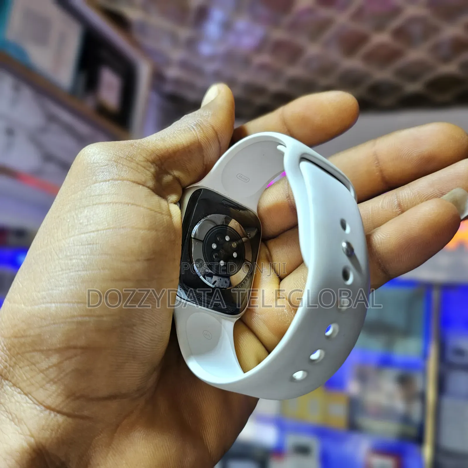 Apple Watch Series 8