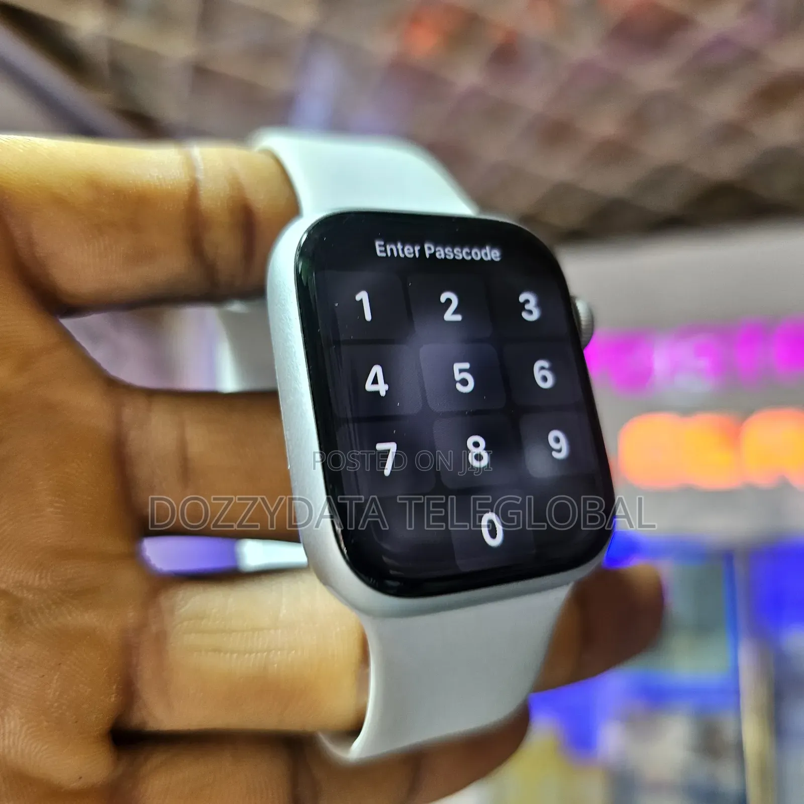 Apple Watch Series 8