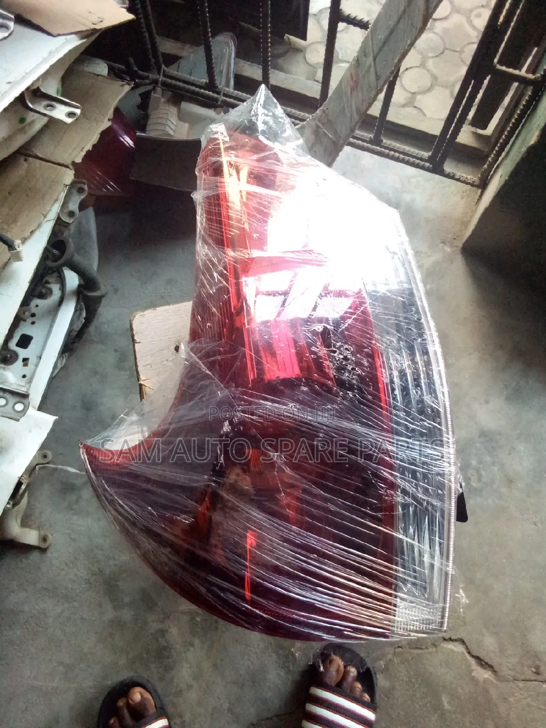 Toyota Venza Back Real Light Right Side 2015 Model