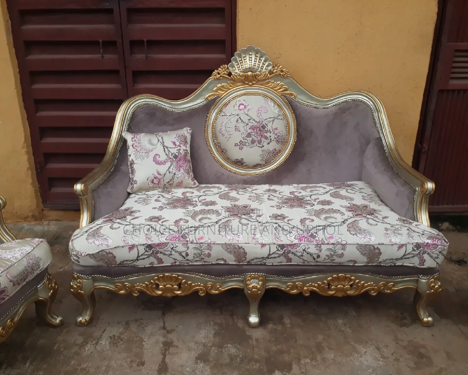 Royal Sofa Set of Chair 7-Seater