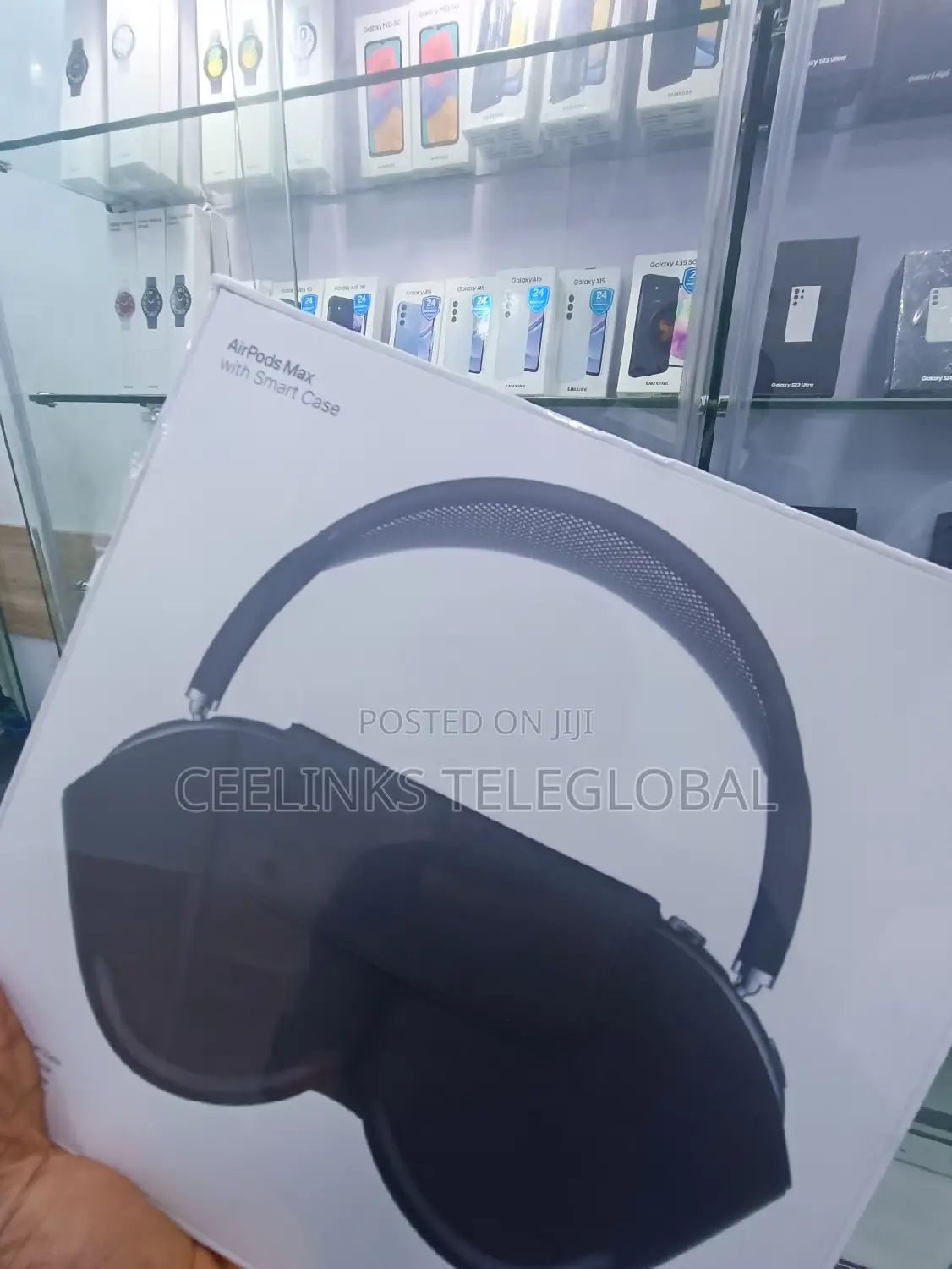 Brand New Apple Airpods Max With Smart Case