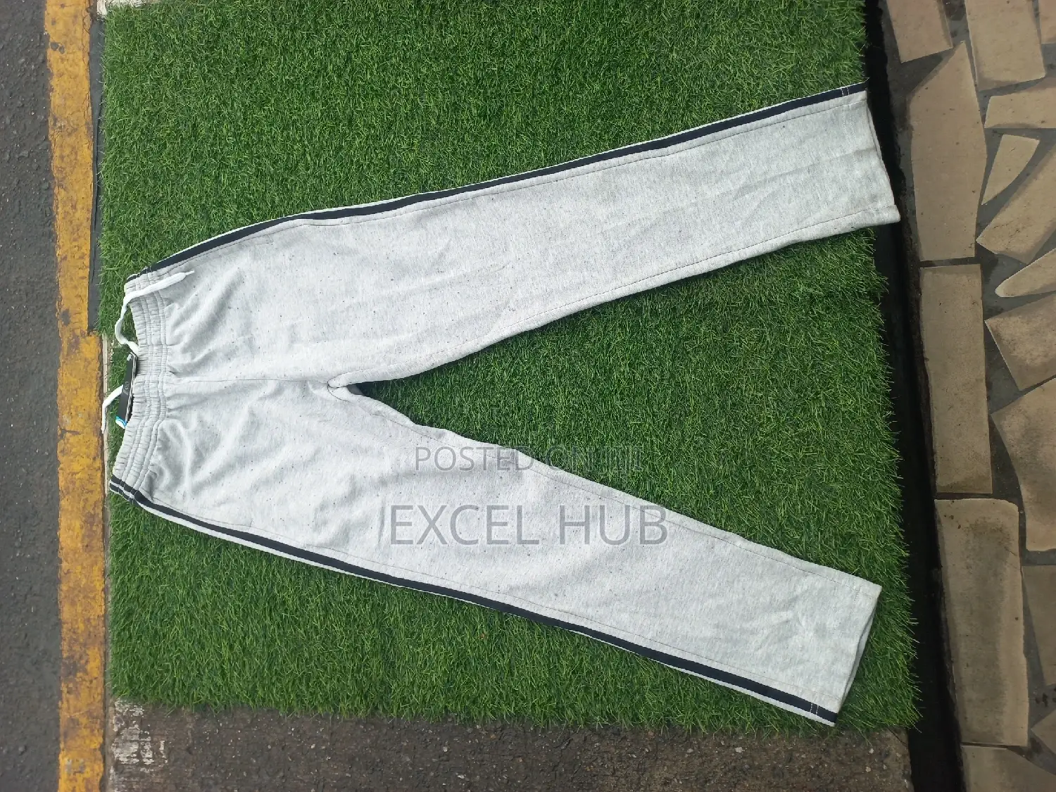 Track Unisex
