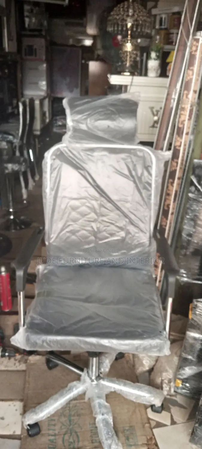 Hk Executive Office Chair