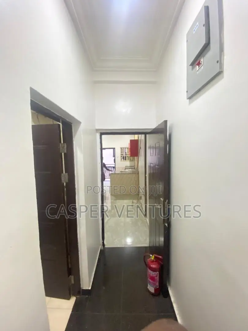1bdrm Room & Parlour in Bera, Chevron for rent