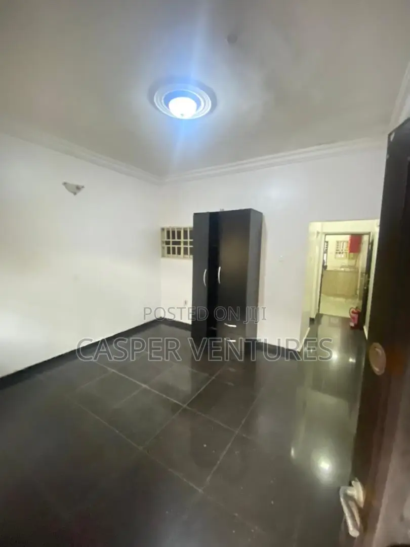 1bdrm Room & Parlour in Bera, Chevron for rent