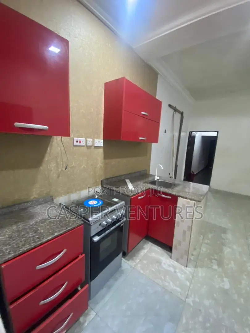 1bdrm Room & Parlour in Bera, Chevron for rent