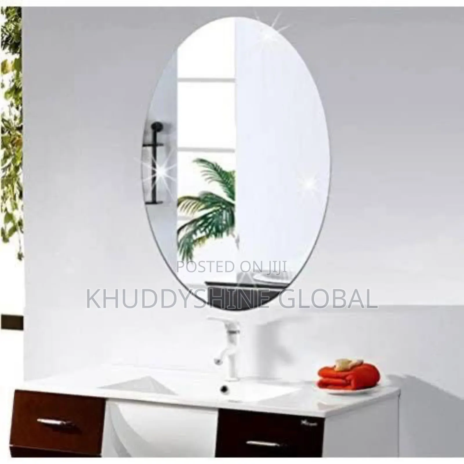 Acrylic Mirror 
Size: 60cm X 40cm