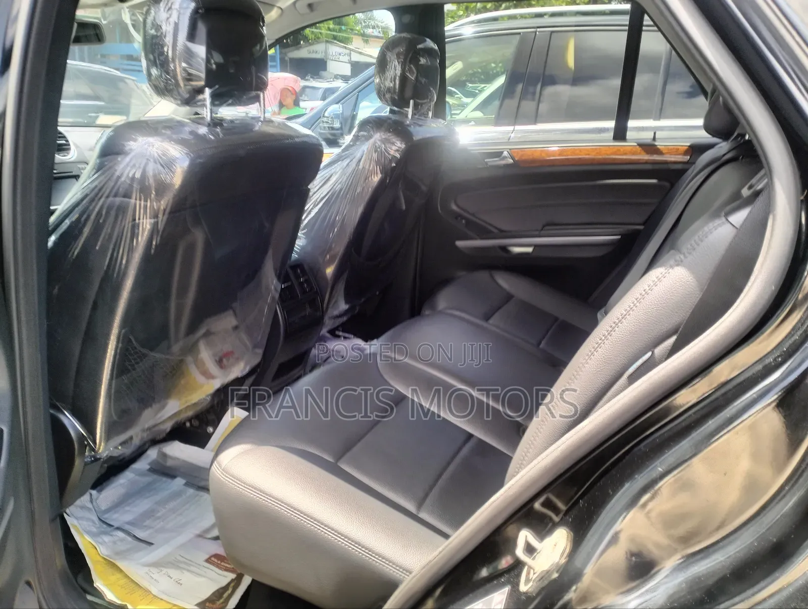 Mercedes-Benz M Class 2010 Black