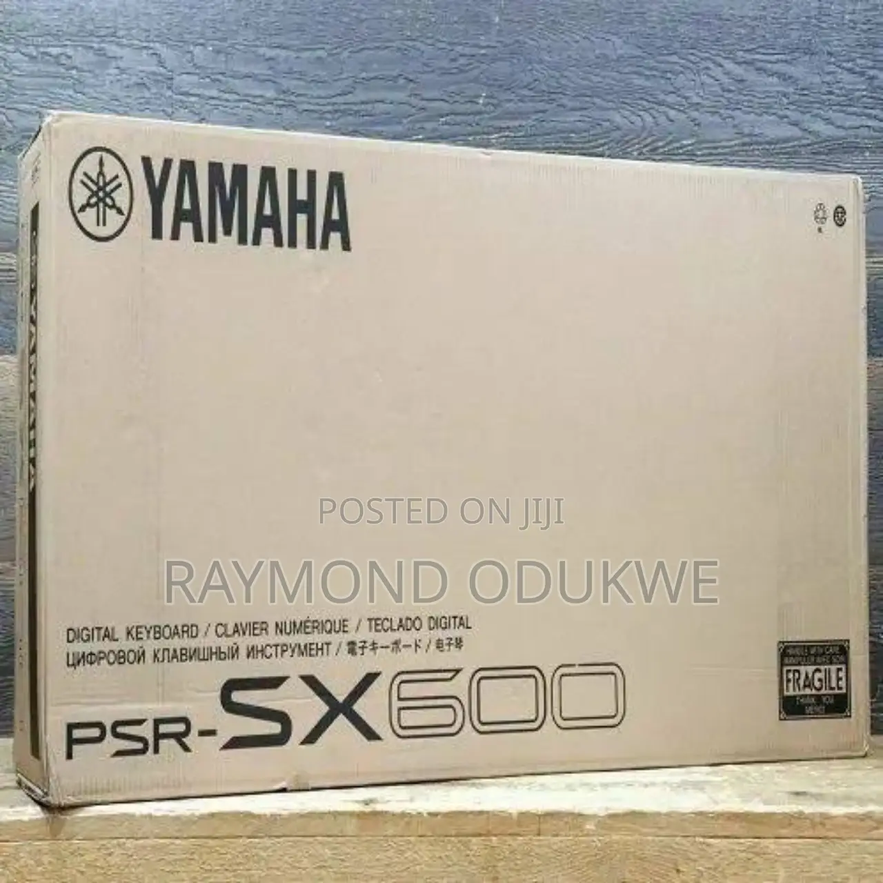 Yamaha PSR-SX600 Workstation Arranger Keyboard
