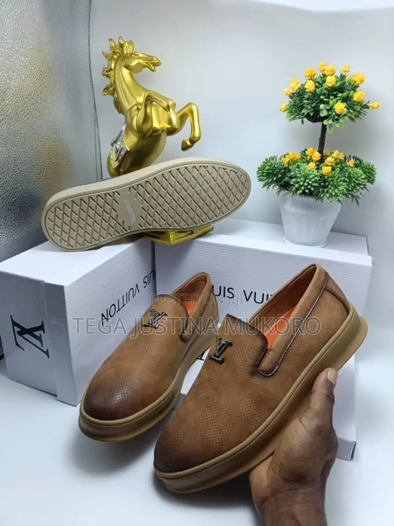 Louis Vuitton Men's Flat Shoes