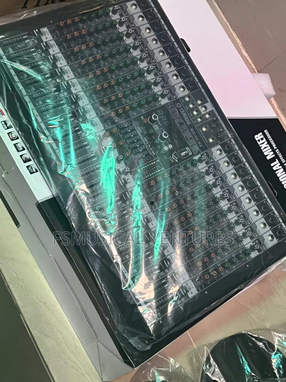 YAMAHA MG16U-MX 16 Channels Mixer