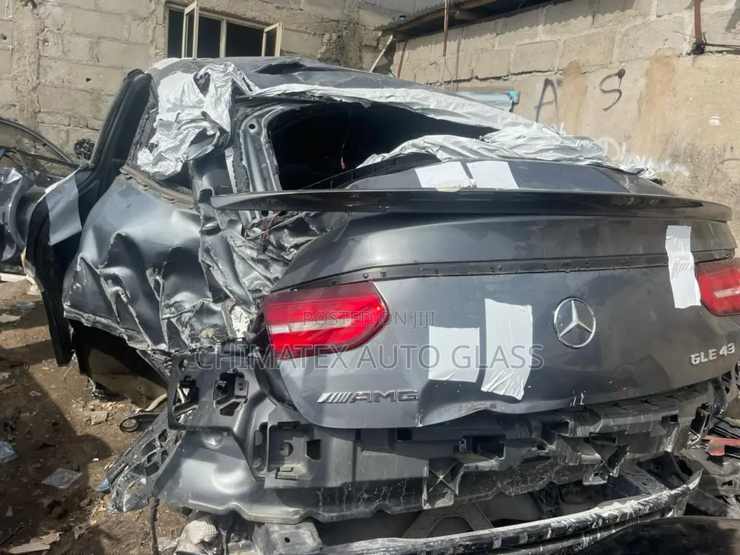 Mercedes Gle 292 Coupe Glass Available Backglass and Vent