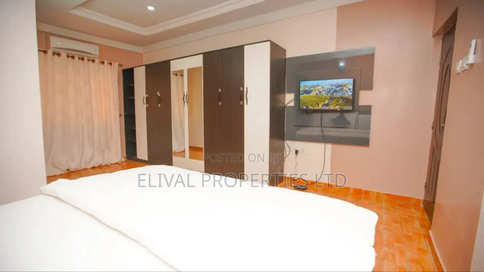 3 Bedroom Luxury Apartment