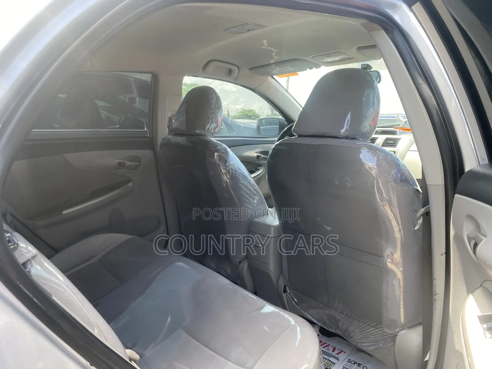 Toyota Corolla 2012 Silver