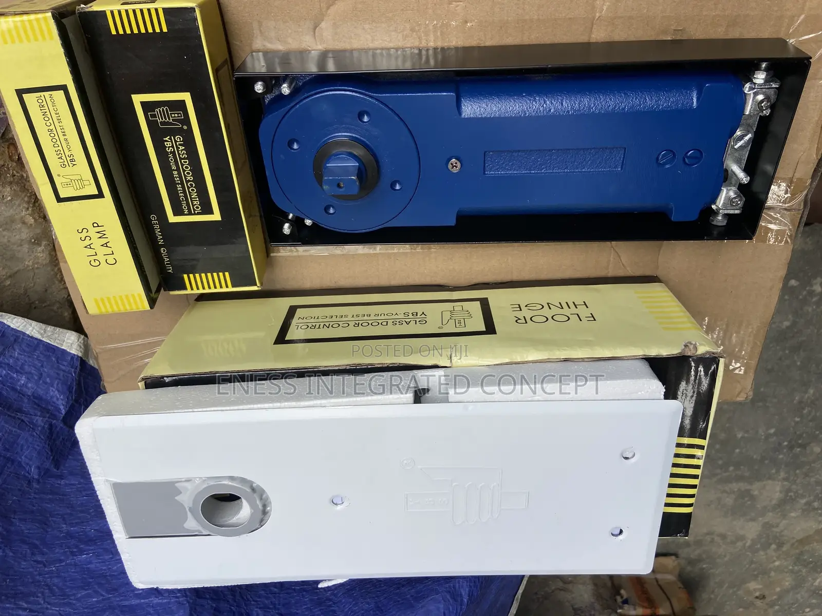 Tempered Glass Door Pivot Hinge With the Glass Accessories