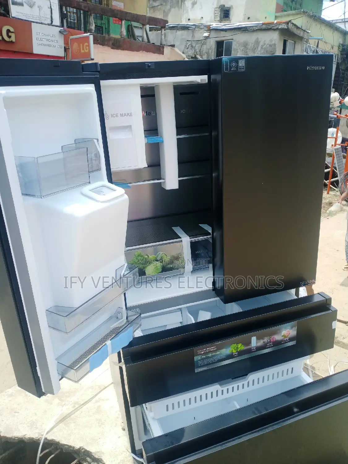 Hisense French Door Side by Side Refrigerator With Ice Maker