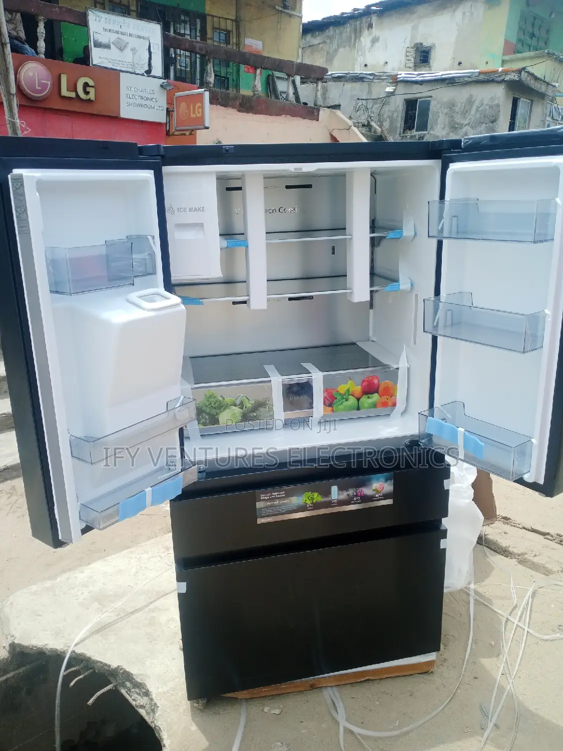 Hisense French Door Side by Side Refrigerator With Ice Maker