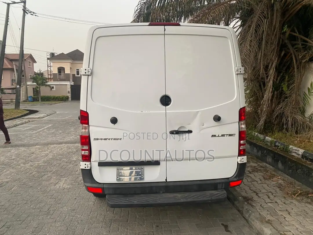 Mercedes-Benz Sprinter 2014 White