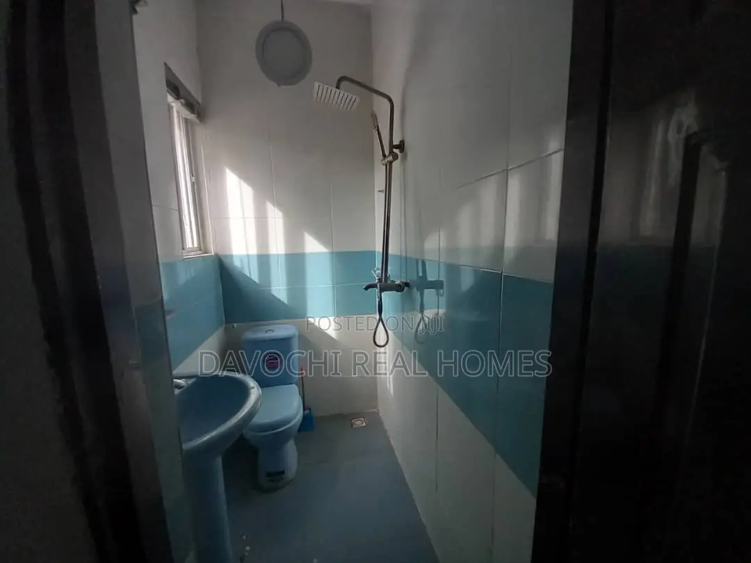 3bdrm Duplex in Ikota Vill Estate, Lekki for sale