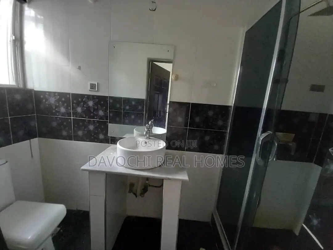 3bdrm Duplex in Ikota Vill Estate, Lekki for sale