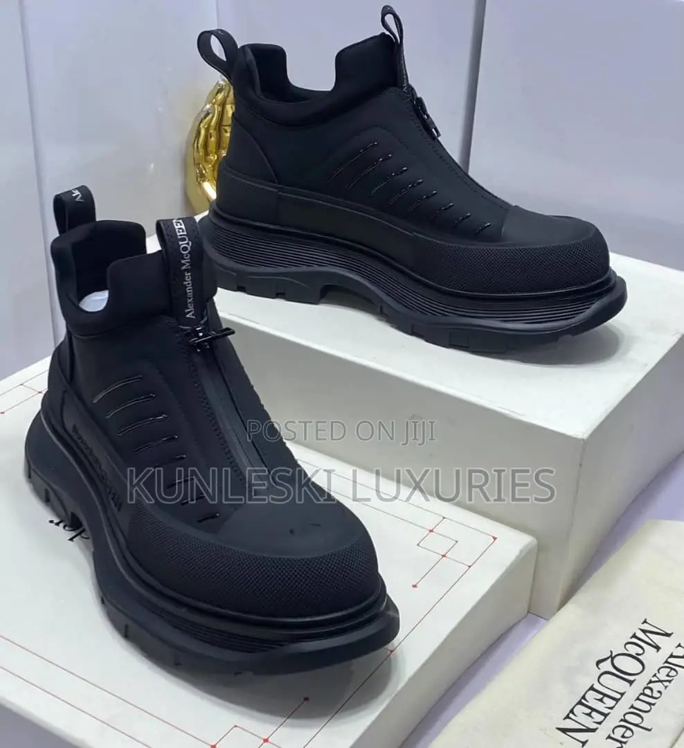 Original Alexander Macqueen Luxury Hightop Boot