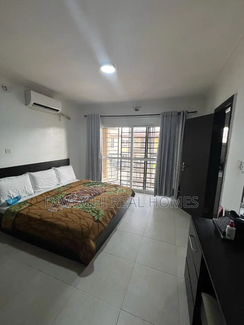 4bdrm Duplex in Jankode Osapa London, Lekki for rent