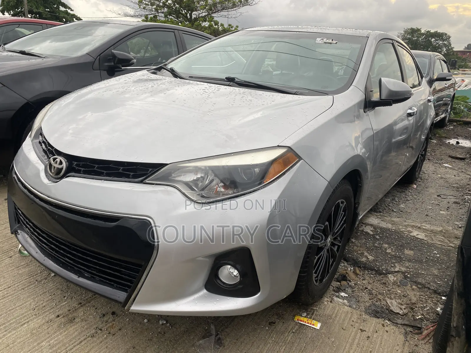 Toyota Corolla 2015 Silver