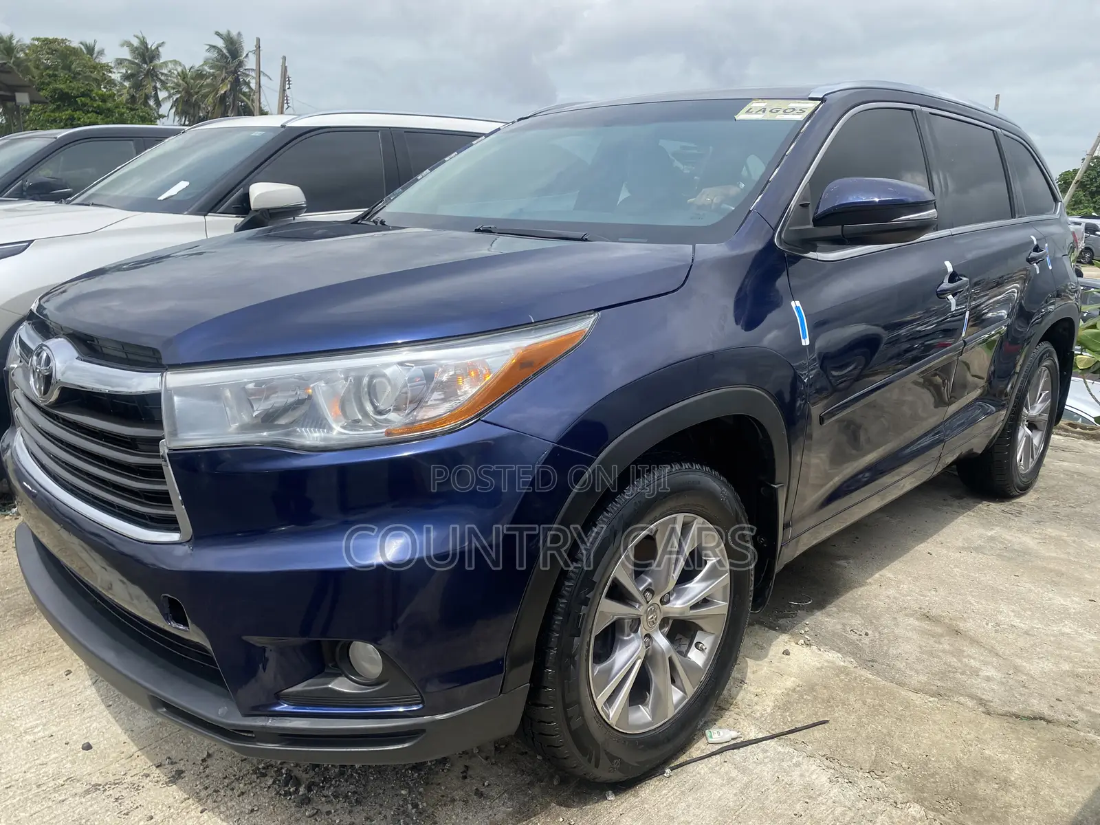 Toyota Highlander 2015 Blue