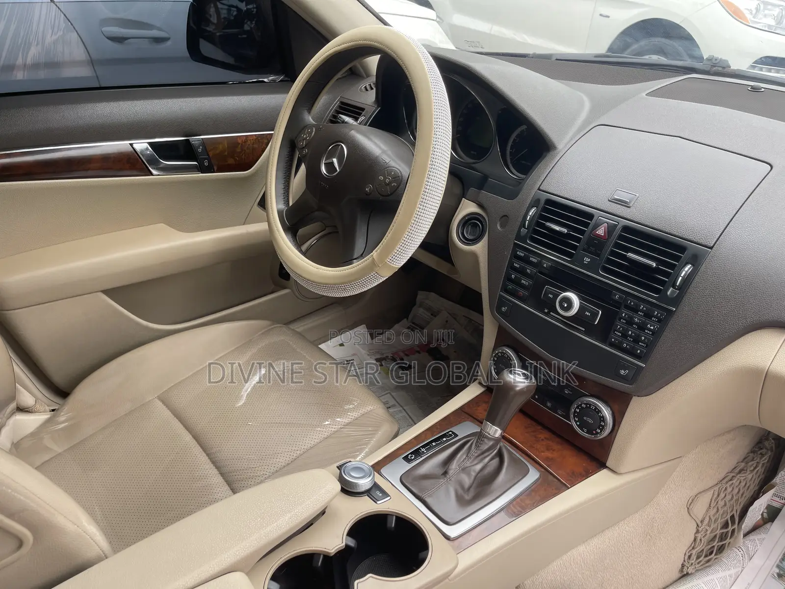 Mercedes-Benz C300 2010 Black