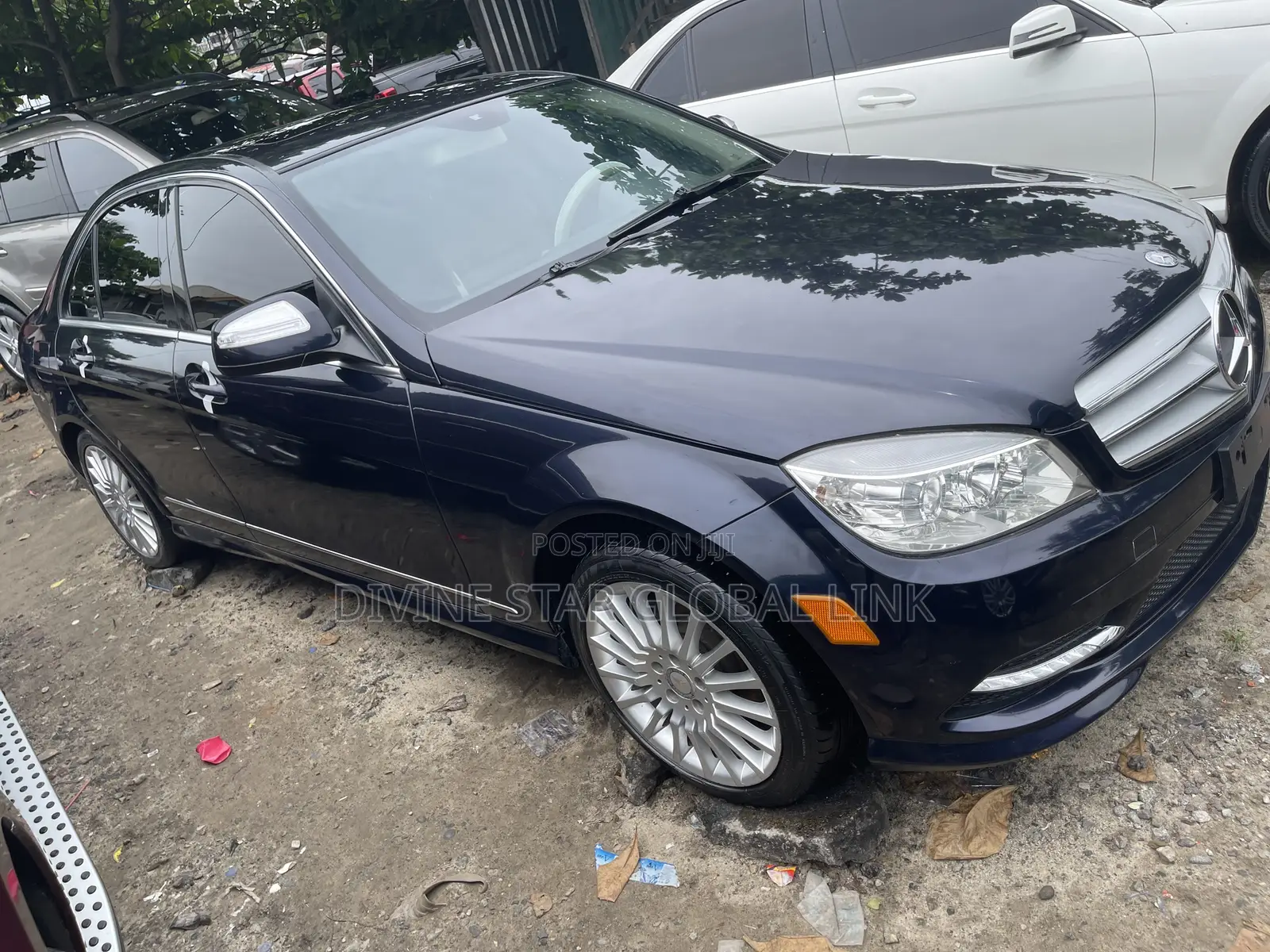 Mercedes-Benz C300 2010 Black