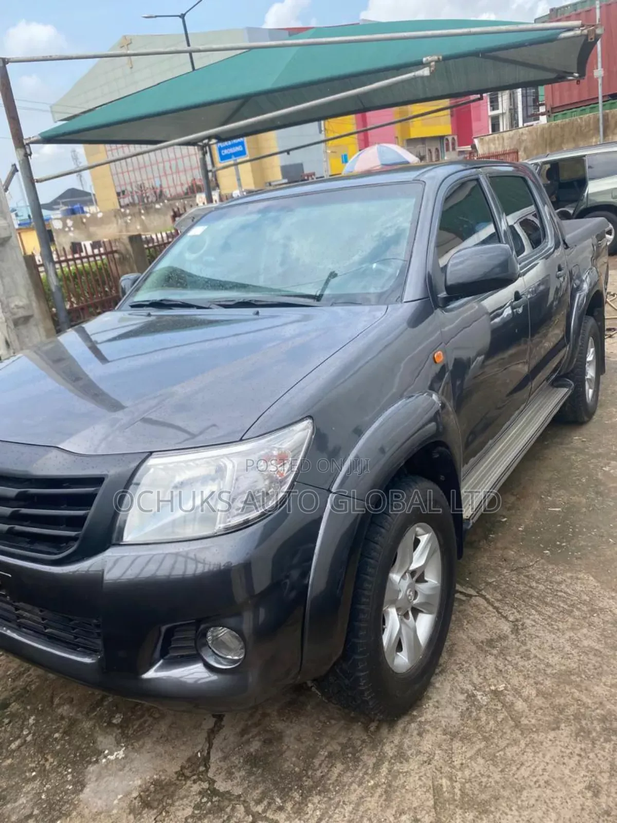 Toyota Hilux 2014 Black