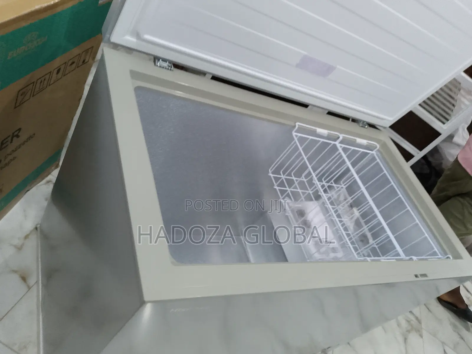 297L Quality Hisense Chest Freeezer