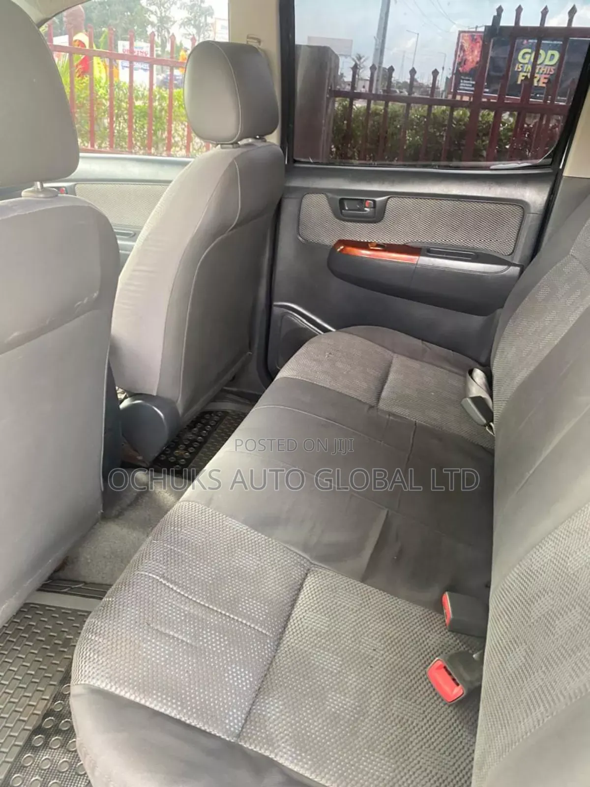 Toyota Hilux 2013 White