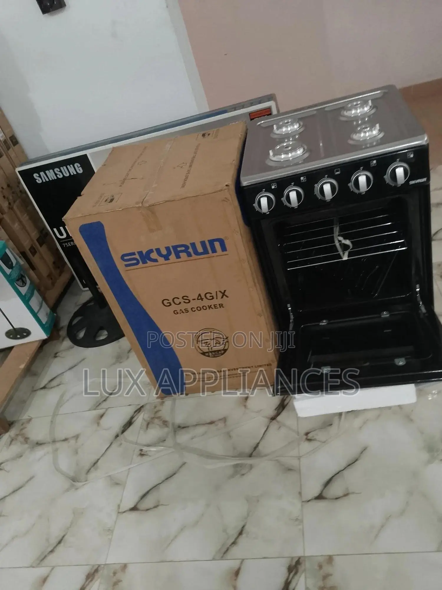 Brand New Skyrun 4 Gas Cooker With Oven