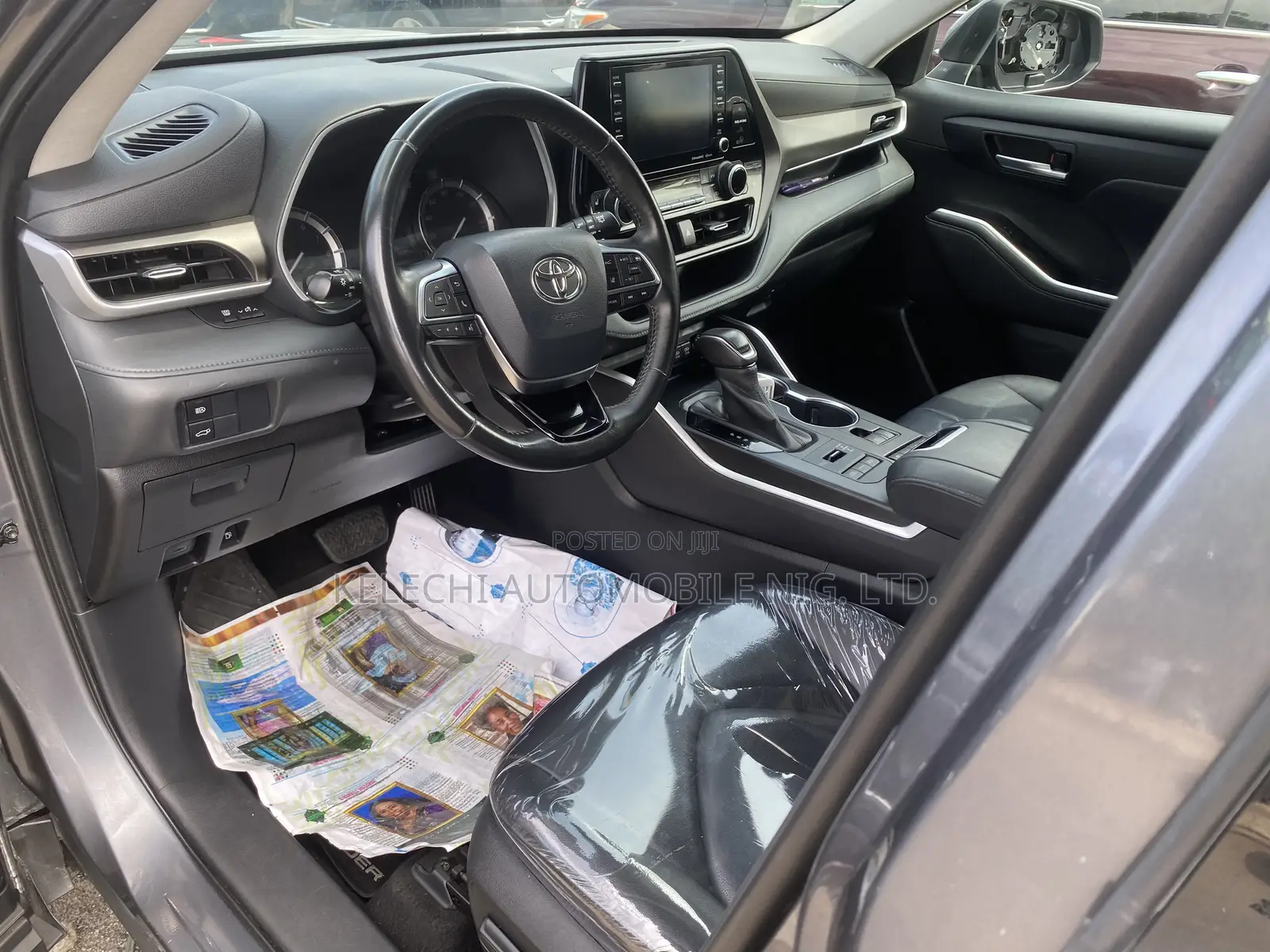 Toyota Highlander XLE AWD 2020 Gray