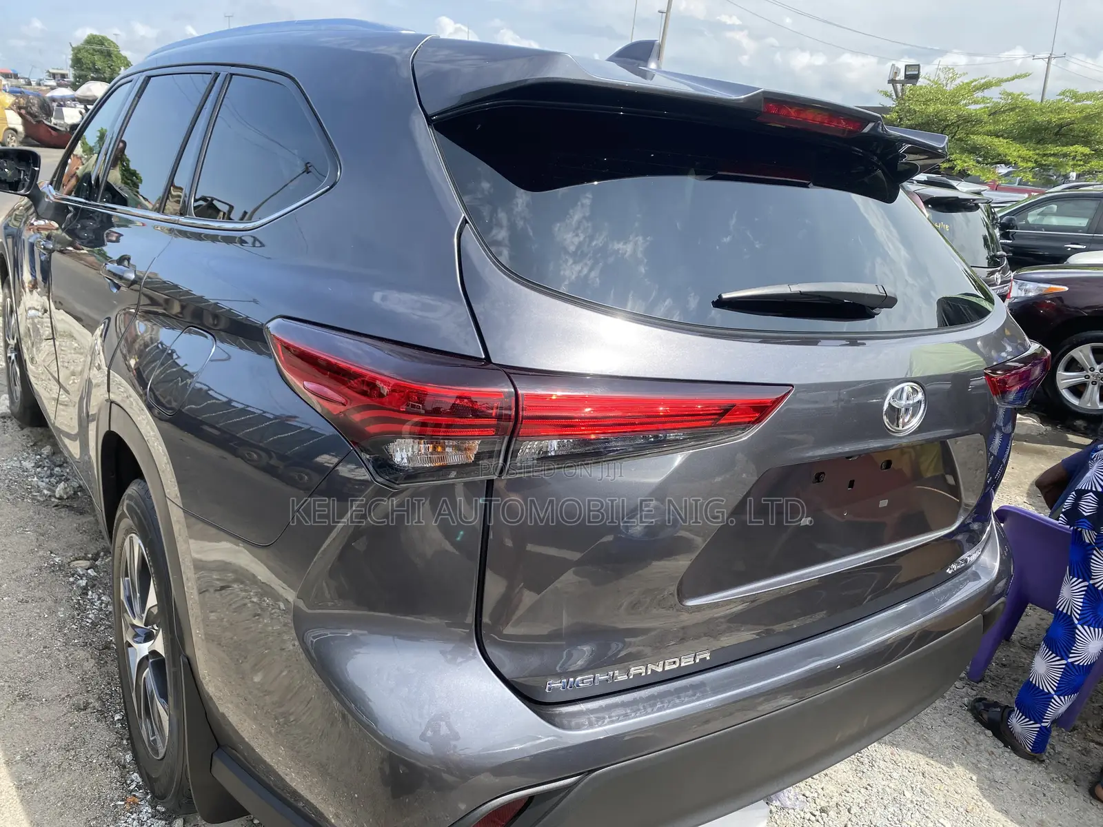Toyota Highlander XLE AWD 2020 Gray