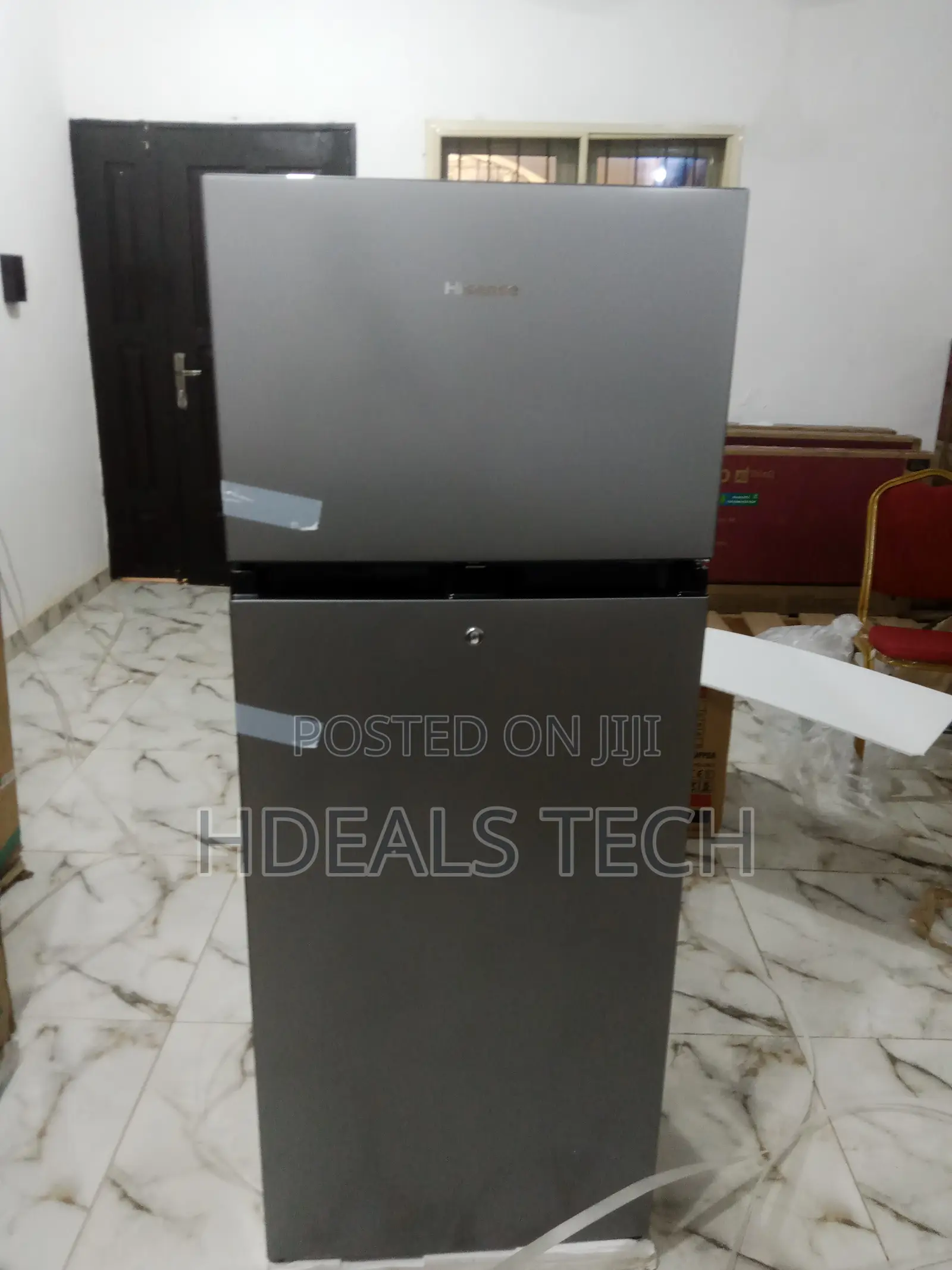 Hisense Fast Freezing 205 L Refrigerator.
