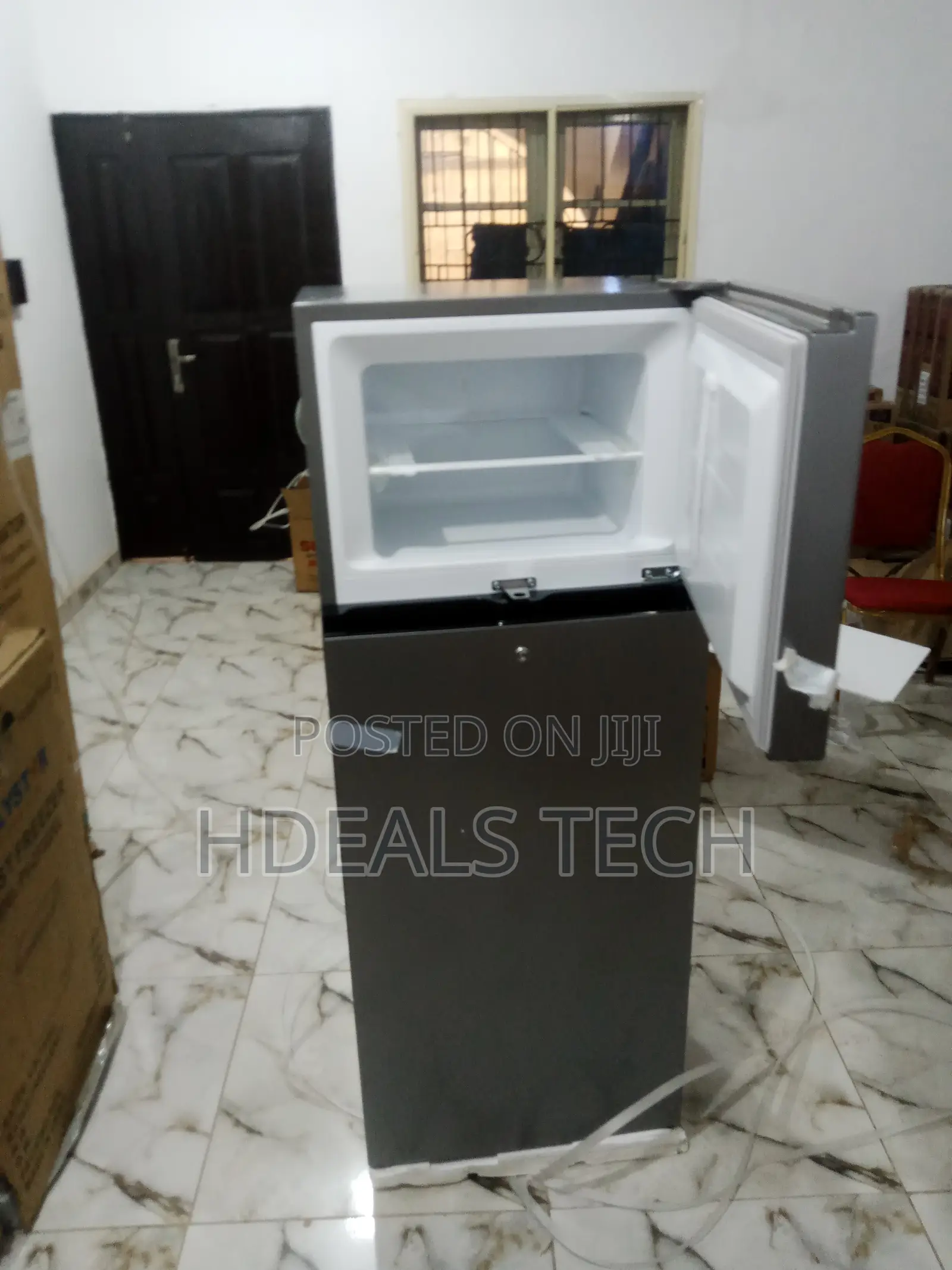 Hisense Refrigerator 205 Litres