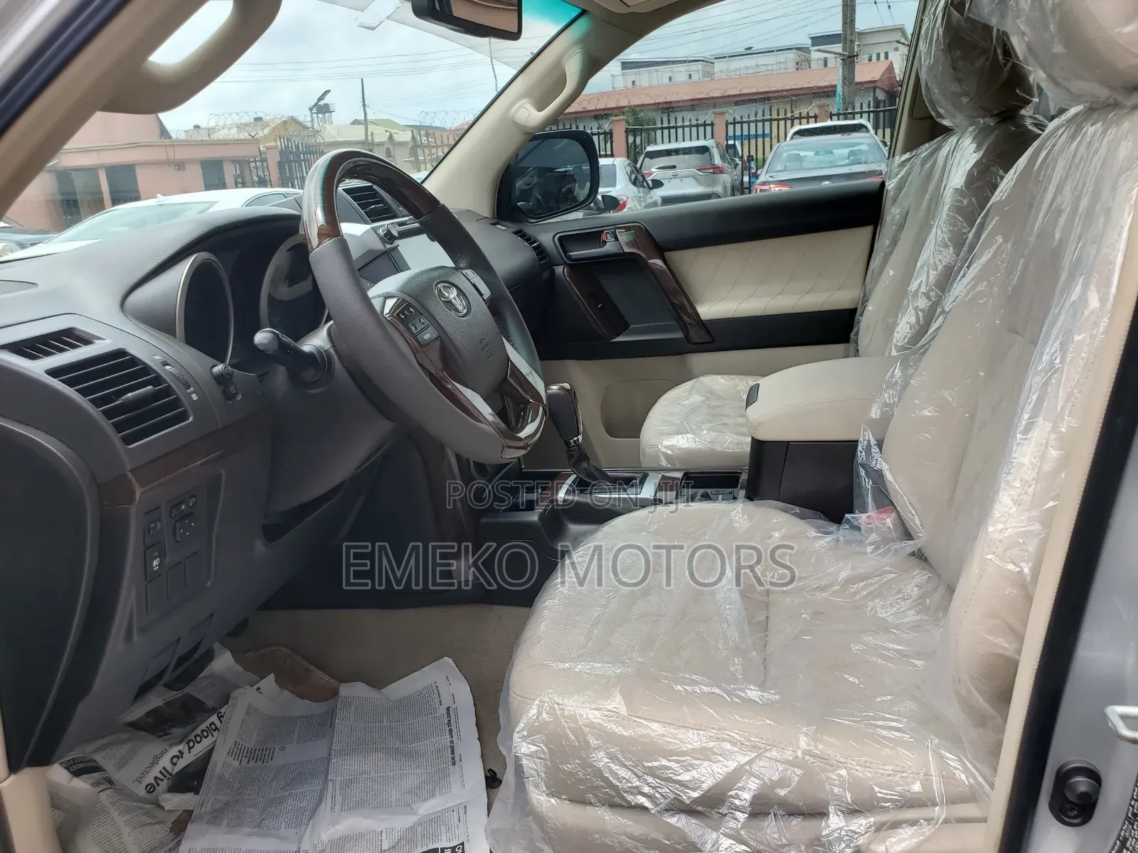 Toyota Land Cruiser Prado 4.0 V6 Dual VVT-i 2015 Silver