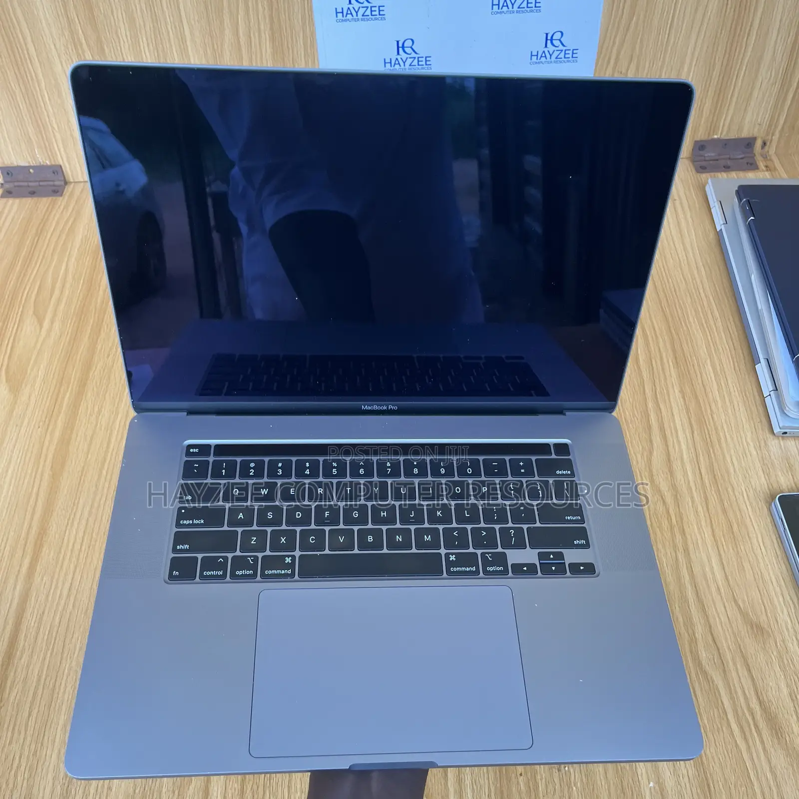Laptop Apple MacBook Pro 2019 32GB Intel Core I9 SSD 1T