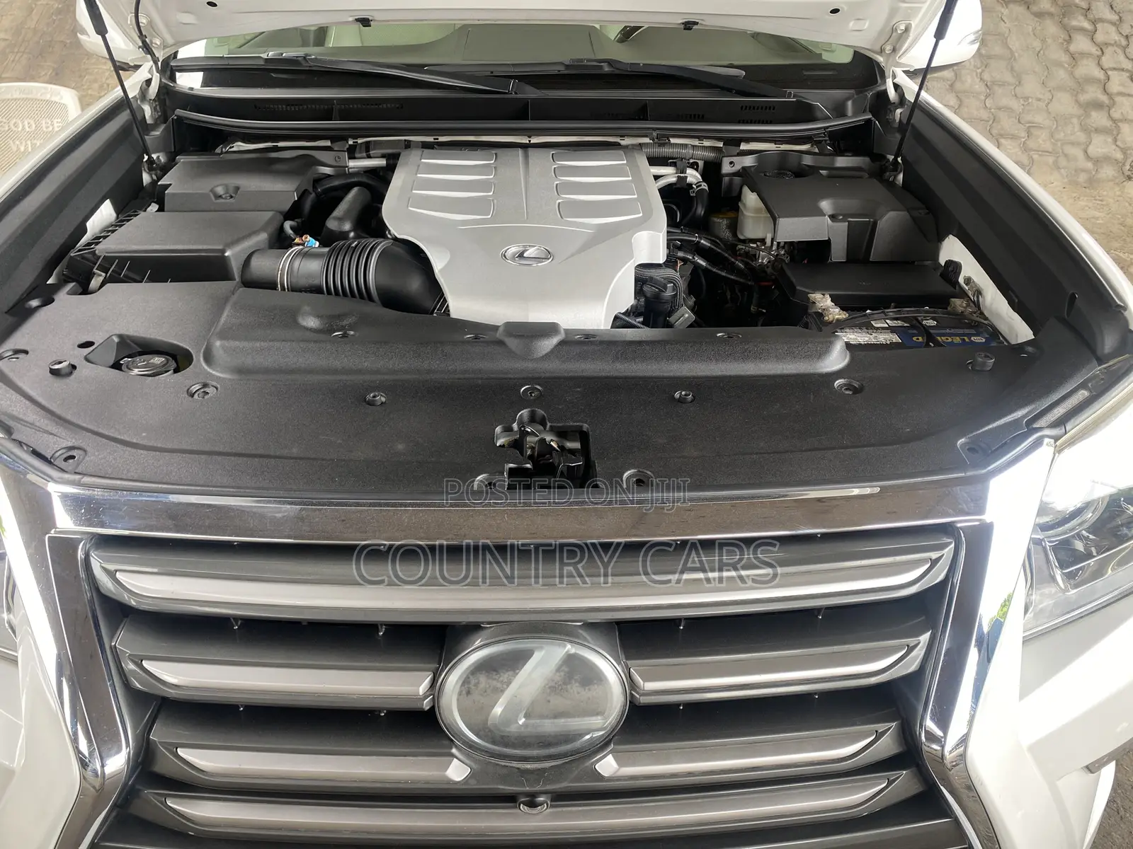 Lexus GX 460 Luxury 2015 White