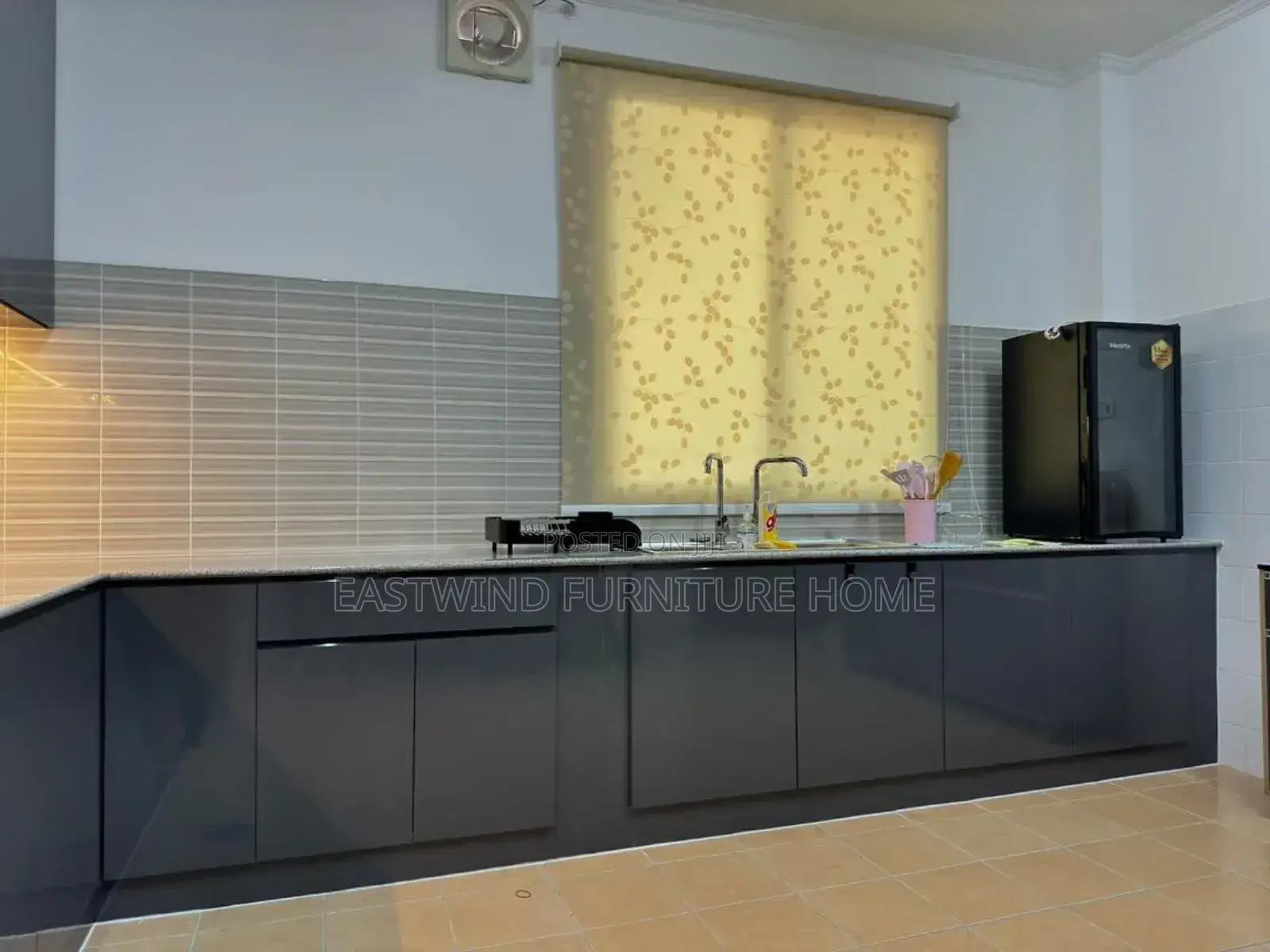 Kitchen Cabinet