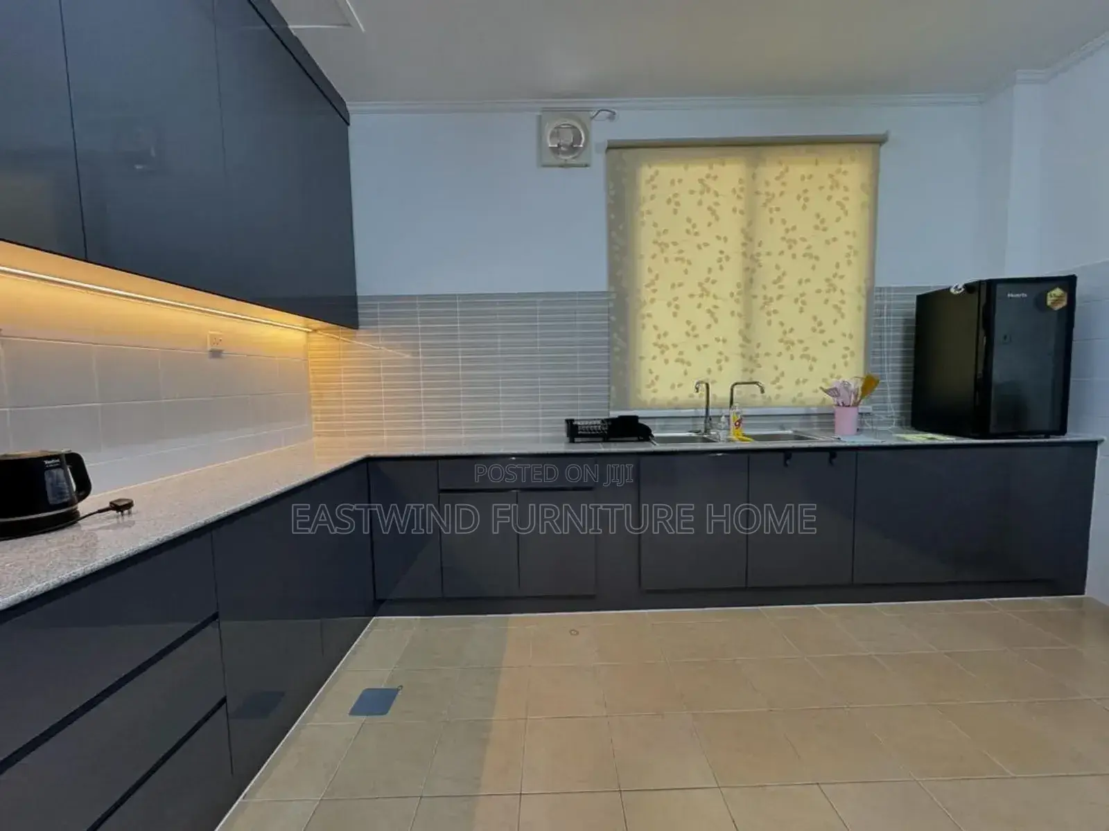 Kitchen Cabinet