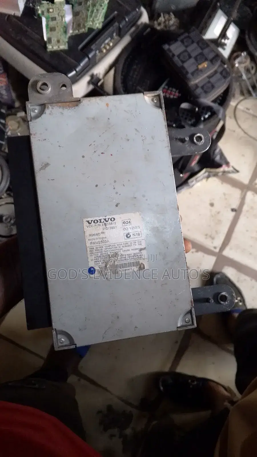 Amplifier for Volvo S80 2010
