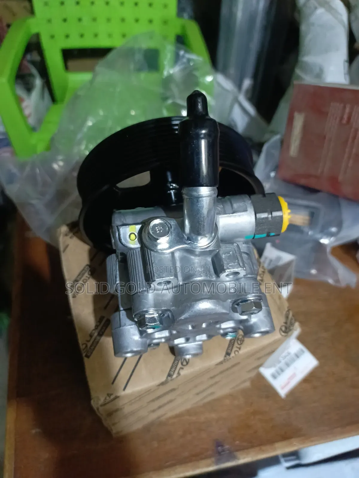 Power Steering Pump 1ur-Fe Gx460