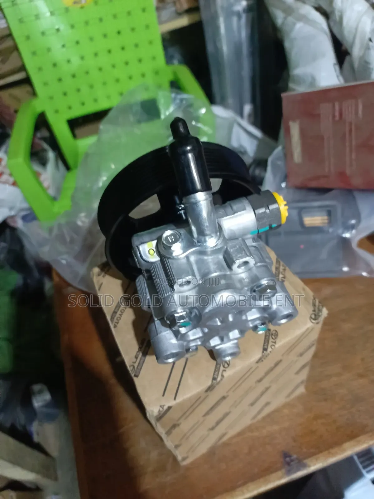 Power Steering Pump 1ur-Fe Gx460