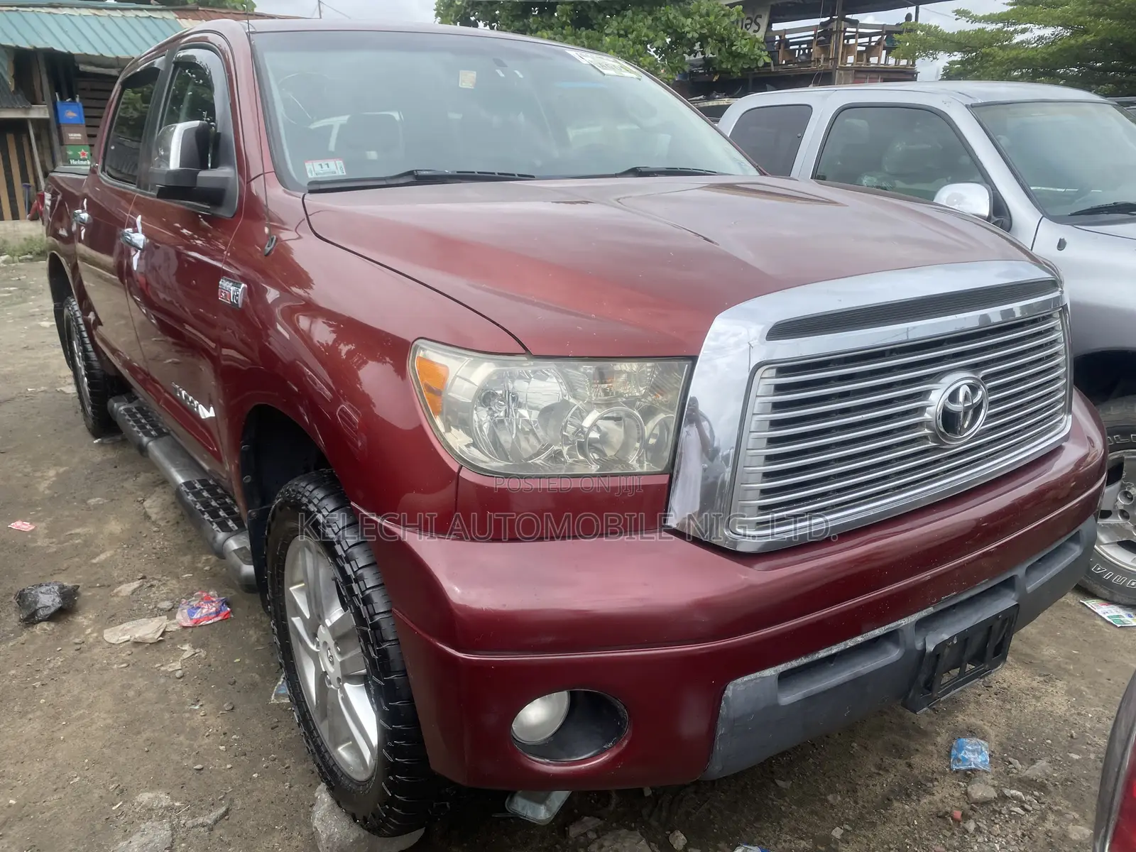 Toyota Tundra Double Cab 4x4 Limited 2011 Red