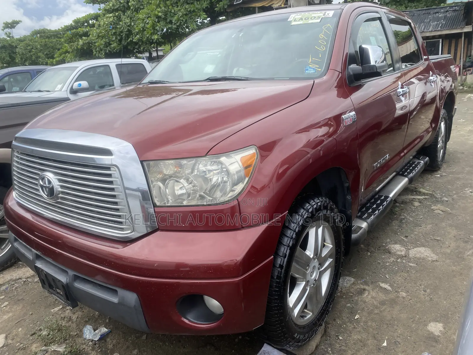 Toyota Tundra Double Cab 4x4 Limited 2011 Red