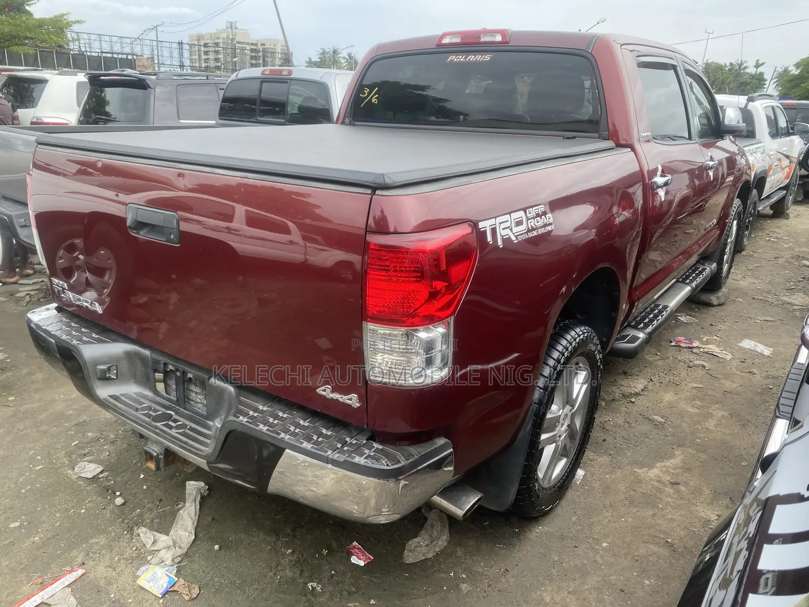 Toyota Tundra Double Cab 4x4 Limited 2011 Red