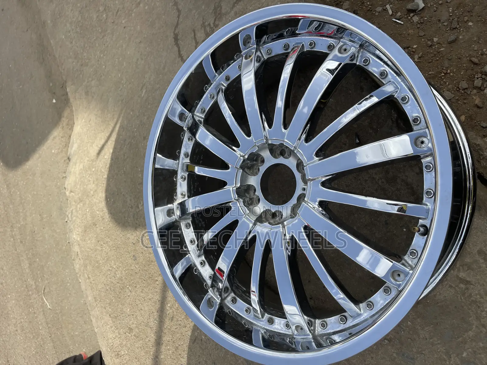 24 Inch Chrome